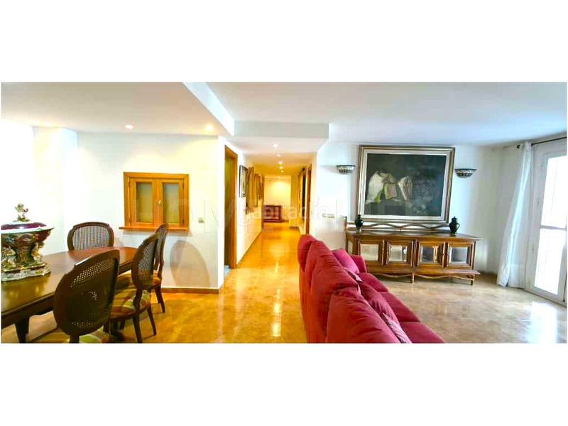 Foto c1b59c8c-0ce9-4907-9a4f-d2e04408a342. Dúplex a Puerto Marina Benalmádena