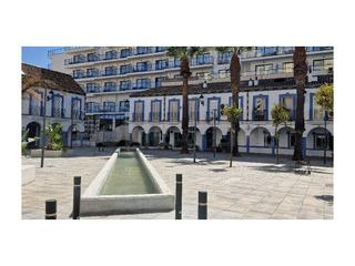 Dúplex a Puerto Marina. Espectacular dulpex en plaza ole de 2 habitaciones.