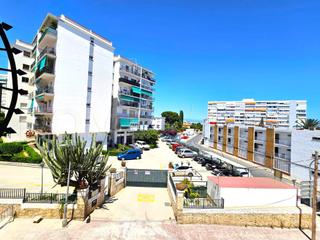 Appartement  Avenida san carlos. Piso 3 habitaciones en benalmádena costa.