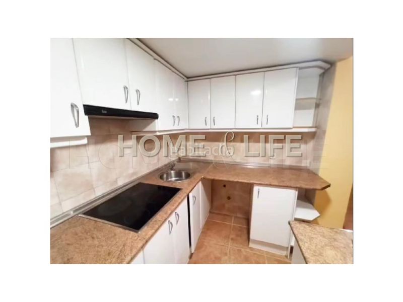Foto 161eebc7-d11e-4b08-9dc0-41a4075b7766. Apartament amb piscina a Ayuntamiento Torremolinos