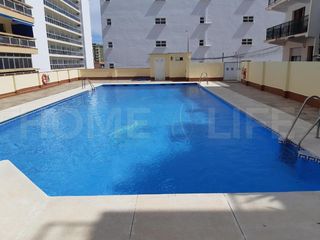 Apartamento en Ayuntamiento. Local transformado en 2 viviendas.