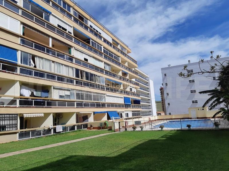 Foto 6e742377-8331-4bd0-bf9f-9e4d9a5d5211. Apartament amb piscina a Ayuntamiento Torremolinos