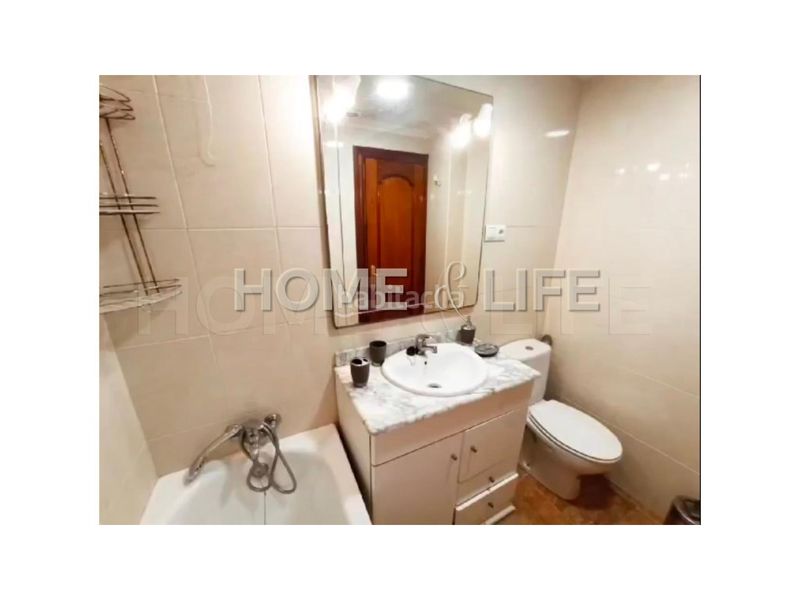 Foto 7ffde7d4-a3b7-4cd1-9b8b-7d290787502b. Apartament amb piscina a Ayuntamiento Torremolinos