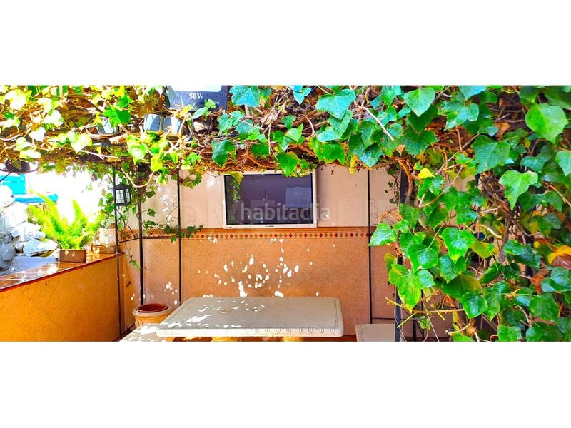 Foto 17a5b60f-5606-4b83-b3cc-b6620f85e0a3. Casa adossada amb aparcament a Centro Benalmádena