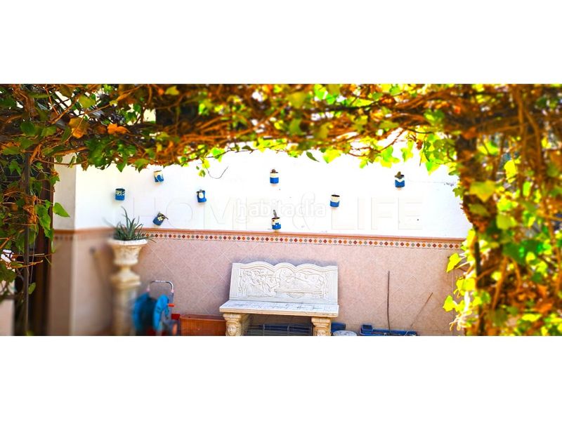 Foto 77a9f37d-7a0c-4514-b707-46c0e61264b4. Casa adossada amb aparcament a Centro Benalmádena