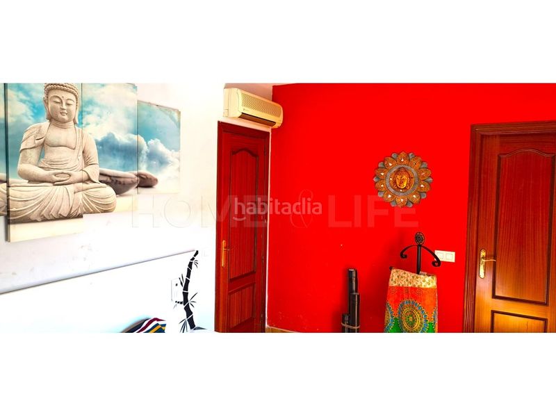 Foto b0730a6c-cfc4-45e7-a4ef-57b6e322870b. Casa adossada amb aparcament a Centro Benalmádena