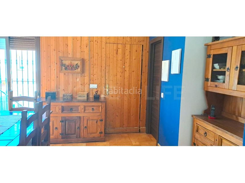 Foto b60f5d16-bc74-4901-9ce9-6a24deb1644b. Casa adossada amb aparcament a Centro Benalmádena