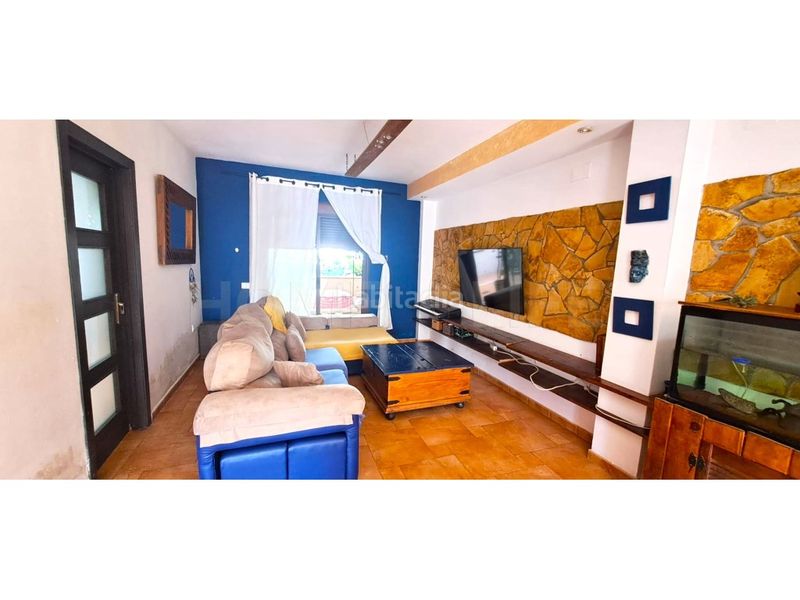 Foto b9f3b897-0c07-4af4-8ac9-fda64035168b. Casa adossada amb aparcament a Centro Benalmádena