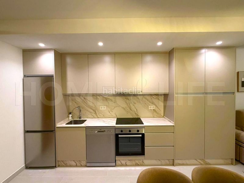 Foto 4d39fbc3-c34a-4ab7-bd7b-0c86f77c5fee. Estudi a Montemar Torremolinos