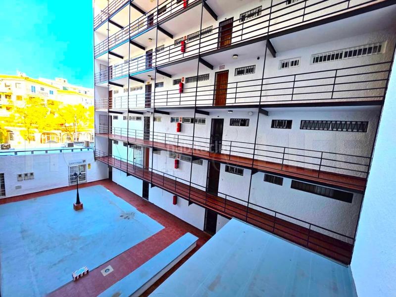 Foto d036230d-2745-4bee-bde3-35bfe8fe46ff. Apartament amb piscina a Solymar Benalmádena