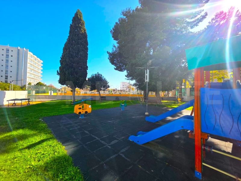 Foto d6f04b0f-eac6-45d8-8c9c-b00b79b67117. Apartament amb piscina a Solymar Benalmádena