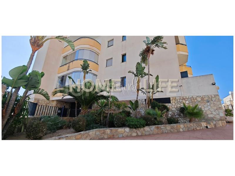 Foto 18f228c9-f099-40da-b7d5-3007802a5f3a. Apartamento  de 1 habitación en torrequebrada. en Benalmádena