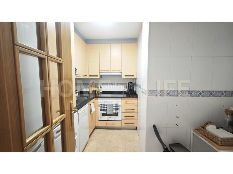 Foto b70b0e9f-87e7-4668-94d8-eadf53f5dccf. Apartamento  de 1 habitación en torrequebrada. en Benalmádena