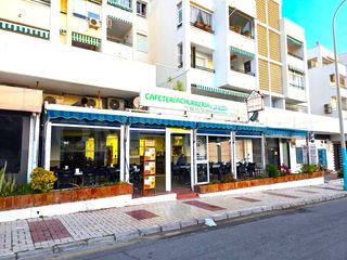 Local Comercial a La Carihuela - Los Nidos. Venta de locales mas traspaso de negocio en la cahihuela, torrem