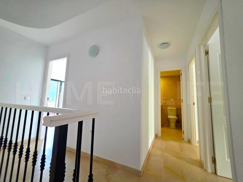 Foto 2b208566-9bcb-4b0a-8e92-91d75db9ef43. Casa amb aparcament piscina a El Castillo Manilva