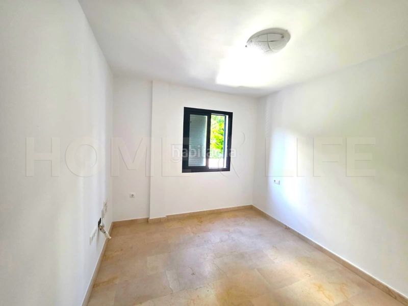 Foto 7bdb970c-4bf5-4ae3-bb0f-050bf51aab1f. Casa amb aparcament piscina a El Castillo Manilva