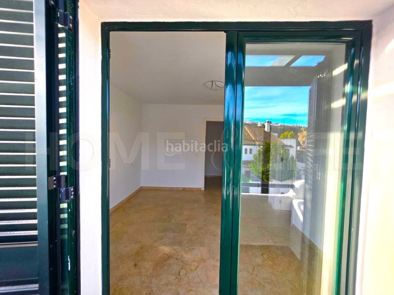 Foto 9e960892-92c4-4d34-a4dd-50fb3b5f5651. Casa amb aparcament piscina a El Castillo Manilva