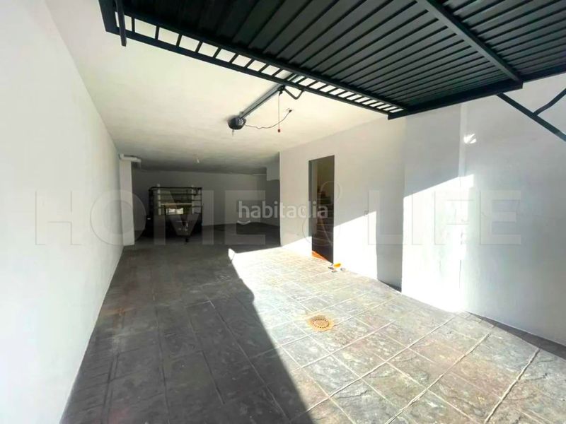 Foto 9e99278a-e2cc-4a23-8c8f-1e9d4f9c9137. Casa amb aparcament piscina a El Castillo Manilva