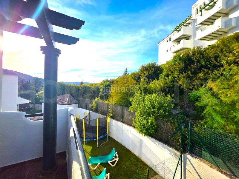 Foto b15a405b-a8e6-4f2f-ae03-b7aacd7e59c2. Casa amb aparcament piscina a El Castillo Manilva