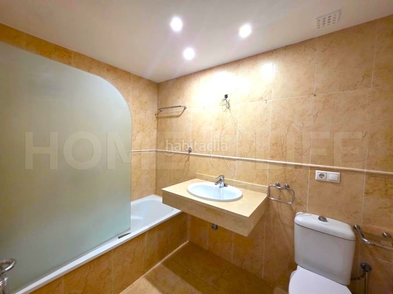 Foto c7c741d4-b2ab-4171-bf76-841f05da7bd4. Casa amb aparcament piscina a El Castillo Manilva