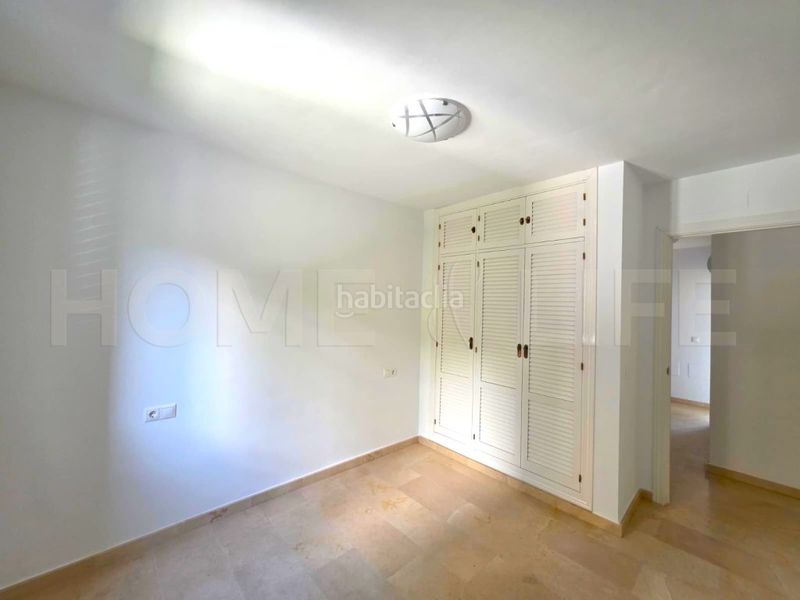 Foto de48ce47-8cfd-4760-b61f-85947b4e3848. Casa amb aparcament piscina a El Castillo Manilva