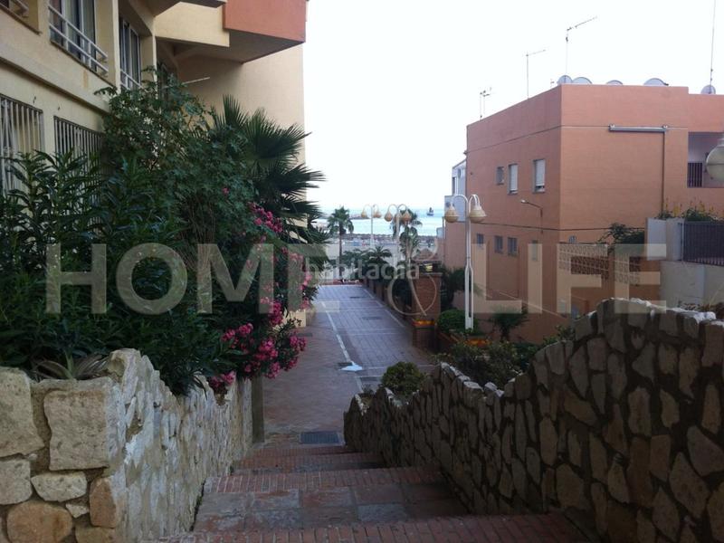 Foto 35346dec-aebf-47c2-9b2c-c218fc1a6459. Piso dulpex de 4 habitaciones en benalmadena costa. en Benalmádena