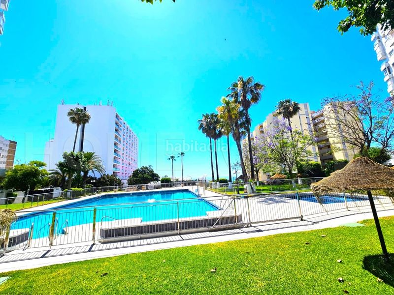Foto 51f93ed0-af58-4049-b17c-3ecbe0f688ba. Pis amb piscina a Puerto Marina Benalmádena