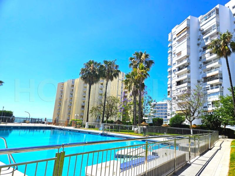 Foto 9bcf979d-d808-4500-bfaf-46ff979d5a13. Pis amb piscina a Puerto Marina Benalmádena