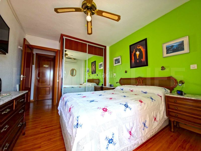 Foto 83667753-85dd-4fe7-a897-d0fbc722ce04. Apartament amb piscina a Puerto Marina Benalmádena