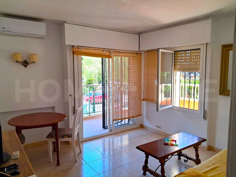 Foto 5388d72b-ec34-4180-a879-7809df0530aa. Apartament amb piscina a Parque de la Paloma Benalmádena