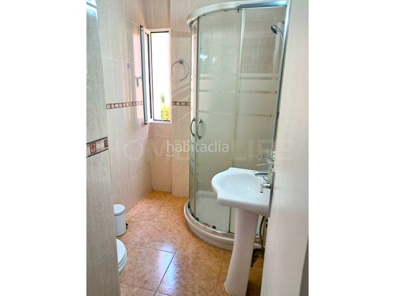 Foto 5fa94b02-b470-4e43-8c23-14fe47d5e096. Apartament amb piscina a Parque de la Paloma Benalmádena