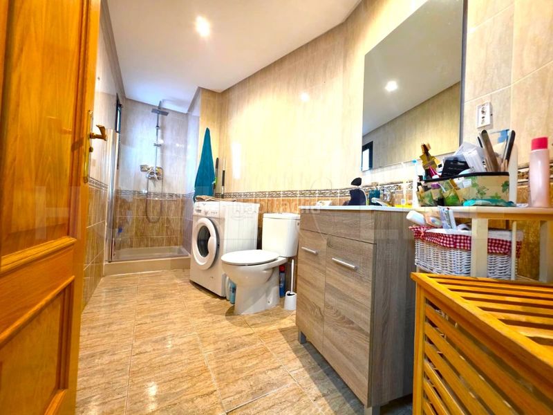 Foto 2d04bb0d-1cc9-46df-a195-14a50109927f. Apartament amb aparcament a Calvario Torremolinos