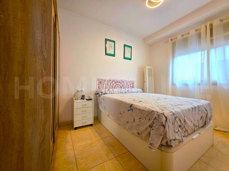 Foto cb7c7f44-110d-45e1-8854-6398baaa93ad. Apartament amb aparcament a Calvario Torremolinos