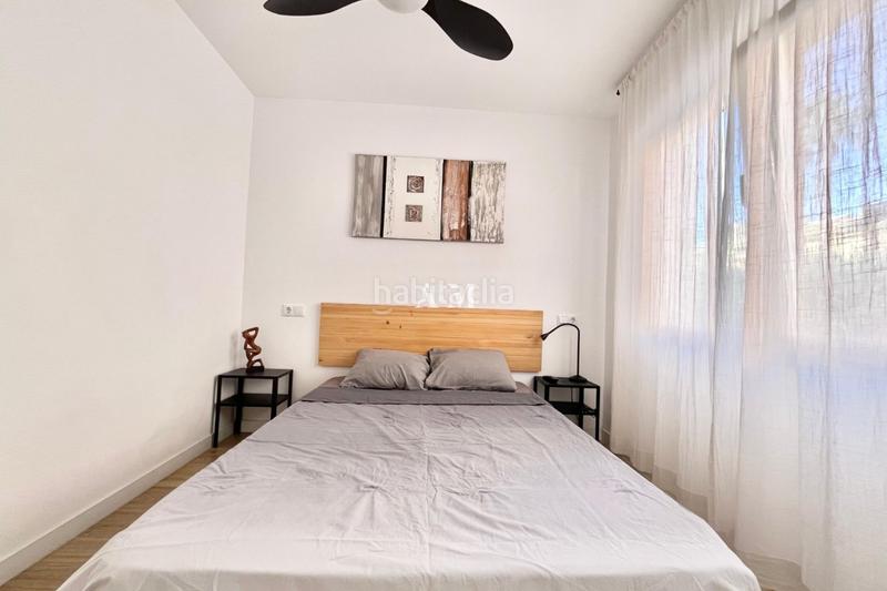 Foto 4b26e4d1-069d-47f6-ba9e-70d83d37efc0. Alquiler apartamento disponible yaeste precioso apartamento, completamente reformado, se encuentra a tan solo 200 metros de la encantadora playa de la en Torrevieja