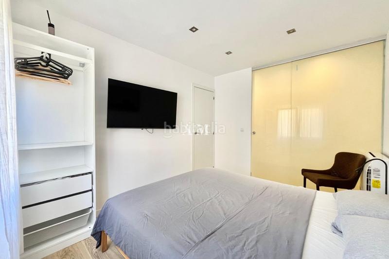 Foto cb68d48c-9ac1-4986-b12d-8648d7bfede0. Alquiler apartamento disponible yaeste precioso apartamento, completamente reformado, se encuentra a tan solo 200 metros de la encantadora playa de la en Torrevieja