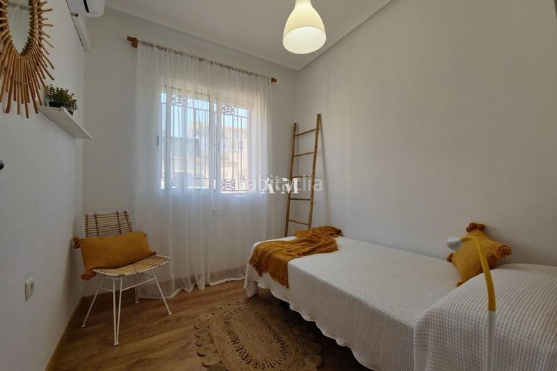 Foto 5f0d98f6-ced2-4b89-9da2-8ea8a854518c. Location maison jumelée avec chauffage parking piscine dans Orihuela