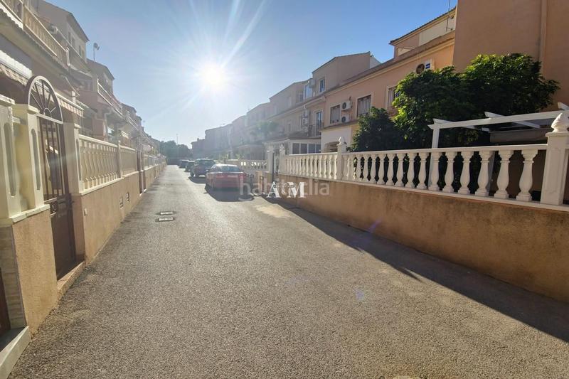 Foto 6f14f655-4799-4d5c-9ae4-d56525406261. Rent semi detached house with heating parking pool in Orihuela
