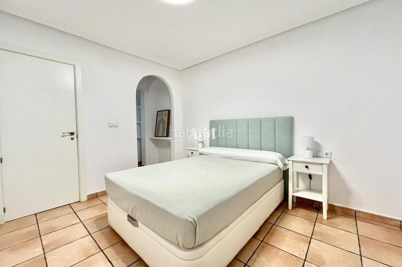 Foto 39778dd9-c259-43ff-87dd-e145191678f1. Miete chalet mit parking pool in Monte y Mar Santa Pola