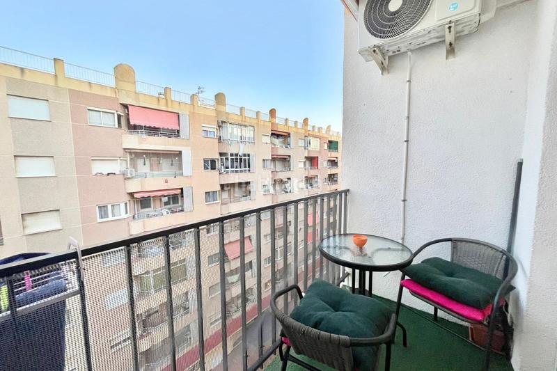 Foto 76421184-3bf7-4a8f-834a-a8b72e206b53. Miete studiowohnung in Avenida Habaneras - Curva de Palangre Torrevieja