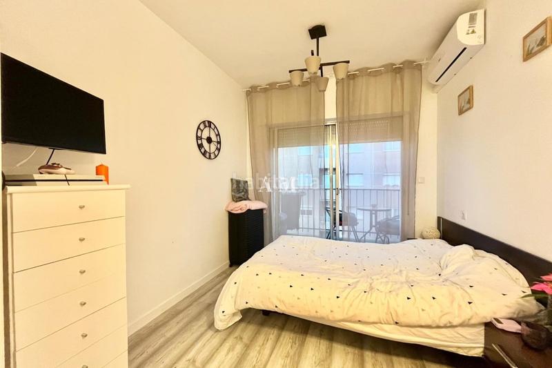 Foto ed0dd51b-bcb7-4c33-90a4-e8209fdfbaff. Miete studiowohnung in Avenida Habaneras - Curva de Palangre Torrevieja