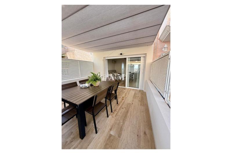 Foto 3d523df8-7c11-43c3-9e35-2aad21b79459. Miete reihenhaus mit heizung parking pool in Campoamor Orihuela