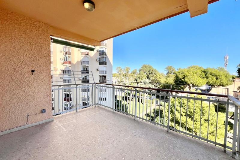 Foto 5ed6c82c-ac7c-4f8f-954e-dfc6e465a0cd. Location appartement avec chauffage dans Campoamor Orihuela