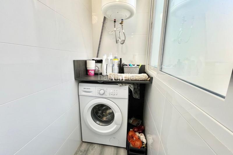 Foto 8a7ff68f-4a90-4e52-85d5-2c3c75d23c29. Location appartement avec chauffage dans Punta Prima Orihuela