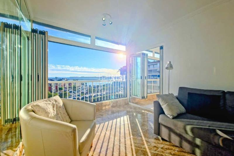 Foto 017ba37d-03f5-4de0-8c7f-f6a43ab1fd3f. Lloguer pis amb aparcament piscina a Puerto Deportivo Torrevieja