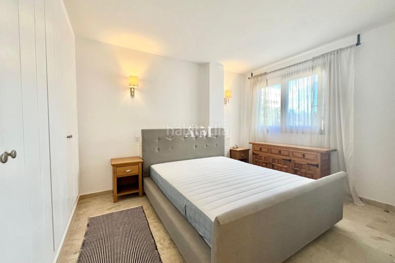 Foto 63e1d82f-d778-449b-aff9-671b337bd6a8. Alquiler piso disponible a partir de ahora...el apartamento se encuentra en una urbanización privada con acceso controlado en Punta Prima, cerca en Torrevieja