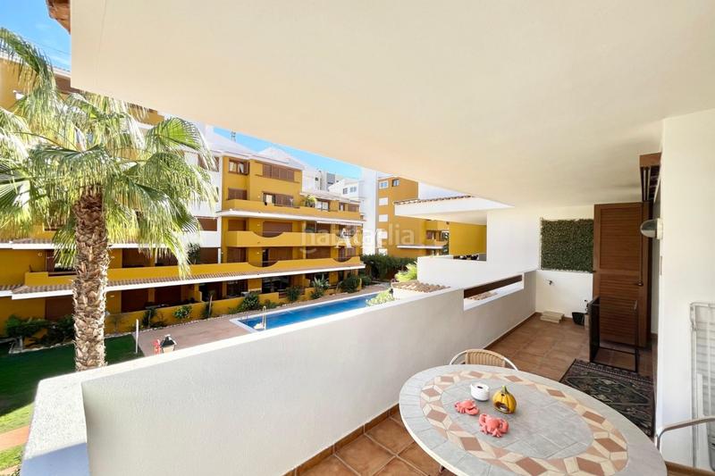 Foto 683e3c3a-b466-4e7f-abbf-085c301d3d66. Lloguer pis amb calefacció piscina a Punta Prima Torrevieja