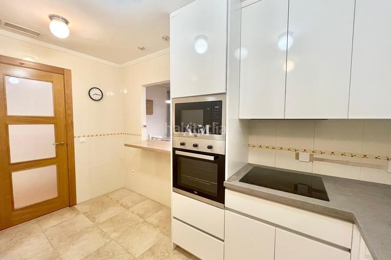 Foto 879f5f20-9d4c-406b-8a3f-90ccaed0a059. Alquiler piso disponible para alquiler desde ya.este apartamento se encuentra cerca del centro y a 1400 metros de las p en San Pedro del Pinatar