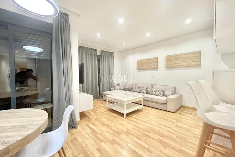 Foto db4d647e-80f9-45f4-9cf2-5d3765c2dec9. Alquiler piso disponible para alquiler desde ya.este apartamento se encuentra cerca del centro y a 1400 metros de las p en San Pedro del Pinatar