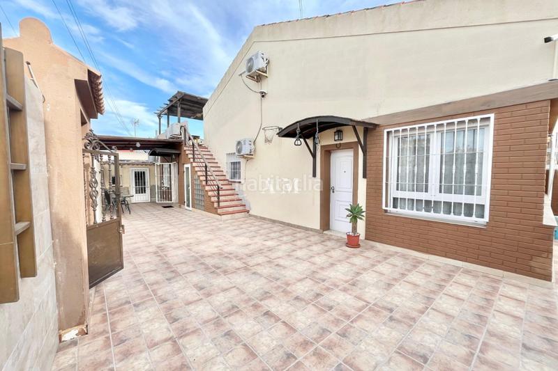 Foto d36f1f86-1809-40cf-9b0d-83d0440f5b04. Rent house with heating in Torreblanca Torrevieja