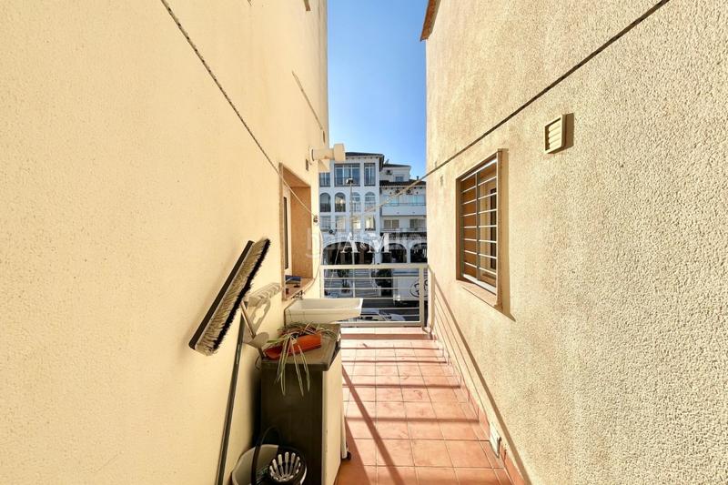 Foto 37884985-2d41-47c0-9b16-862a0818fd21. Location appartement avec chauffage parking dans Villamartín-Las Filipinas Orihuela